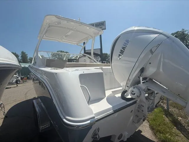 Slide: The Image of Edgewater 248CX 2025 - 3