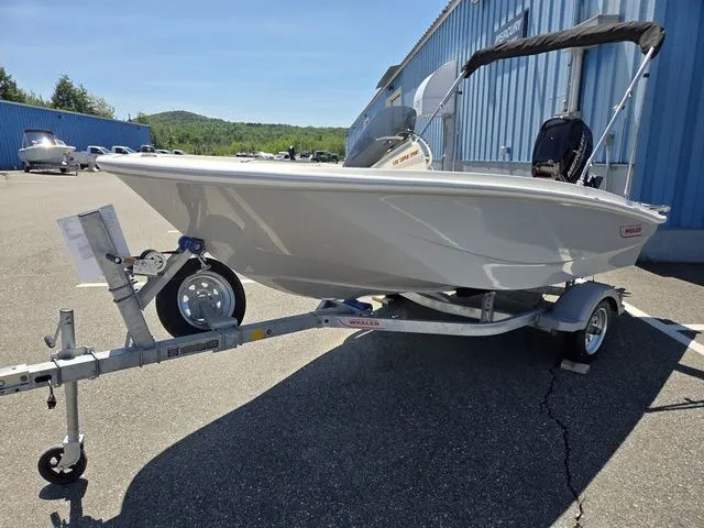 Slide: The Image of Boston Whaler 130 Super Sport 2025 - 5