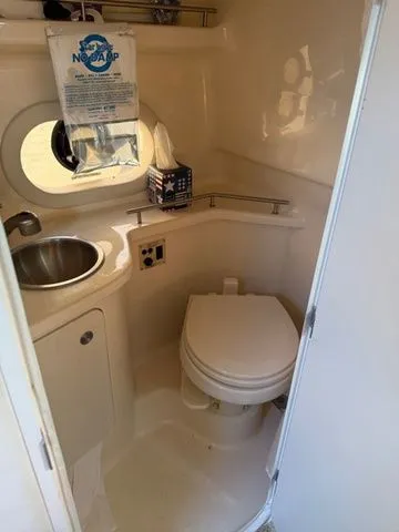 Slide: The Image of Sea Ray 280 Sundancer 2014 - 14