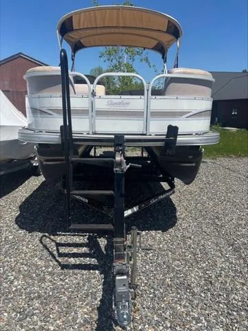 Slide: The Image of Sun Tracker Party Barge 22 DLX 2015 - 3