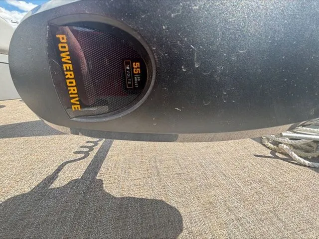 Slide: The Image of Reata 220 F 2022 - 11