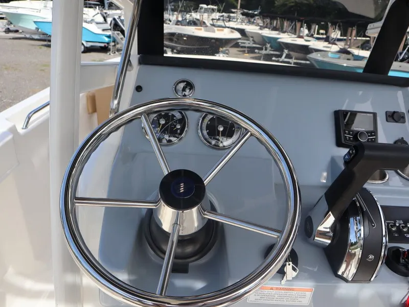 Slide: The Image of Bayliner Trophy T22CC 2025 - 17