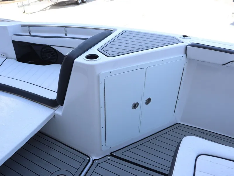 Slide: The Image of Yamaha 255 FSH 2025 - 20