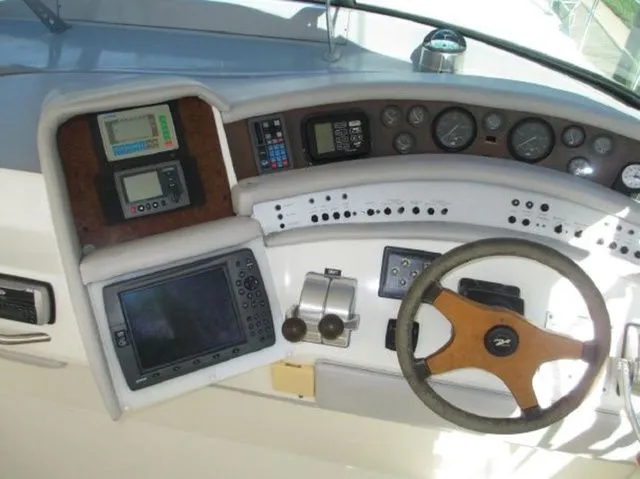 Slide: The Image of Sea Ray 500 Sundancer 1994 - 8