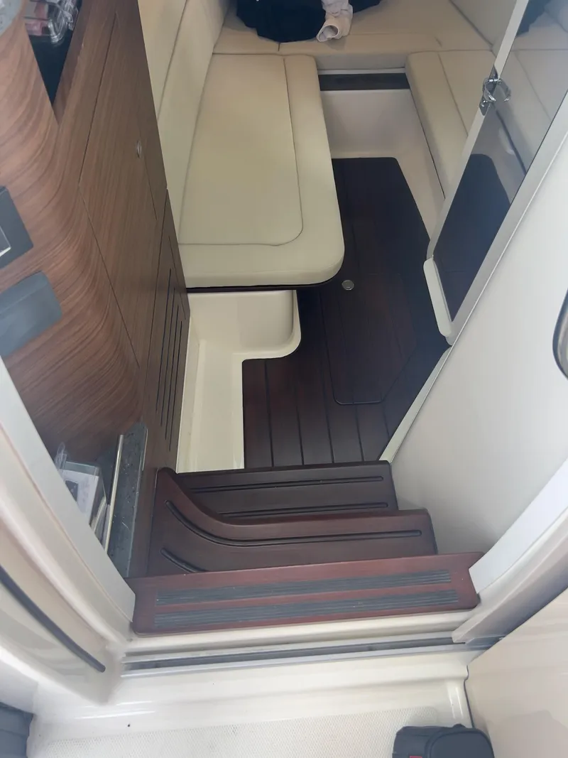 Slide: The Image of Boston Whaler 35 Realm (SeaKeeper equipped) 2021 - 39