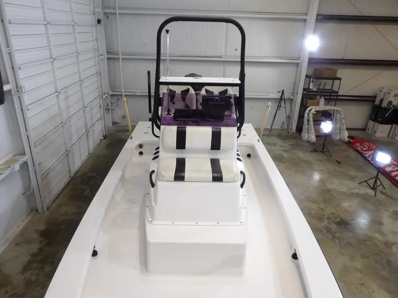 Slide: The Image of Majek 22 ILLUSION 2019 - 12