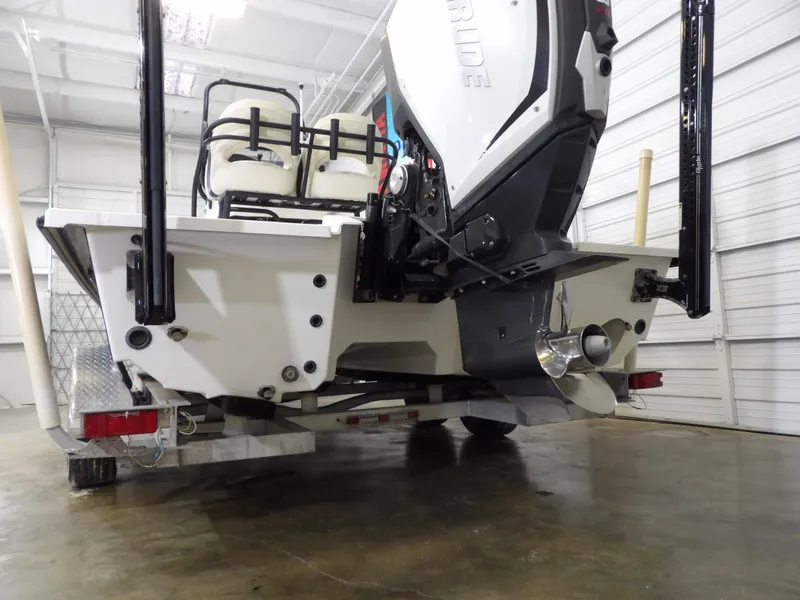 Slide: The Image of Majek 22 ILLUSION 2019 - 9