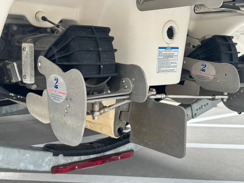 Slide: The Image of Yamaha 242 Limited S 2015 - 9