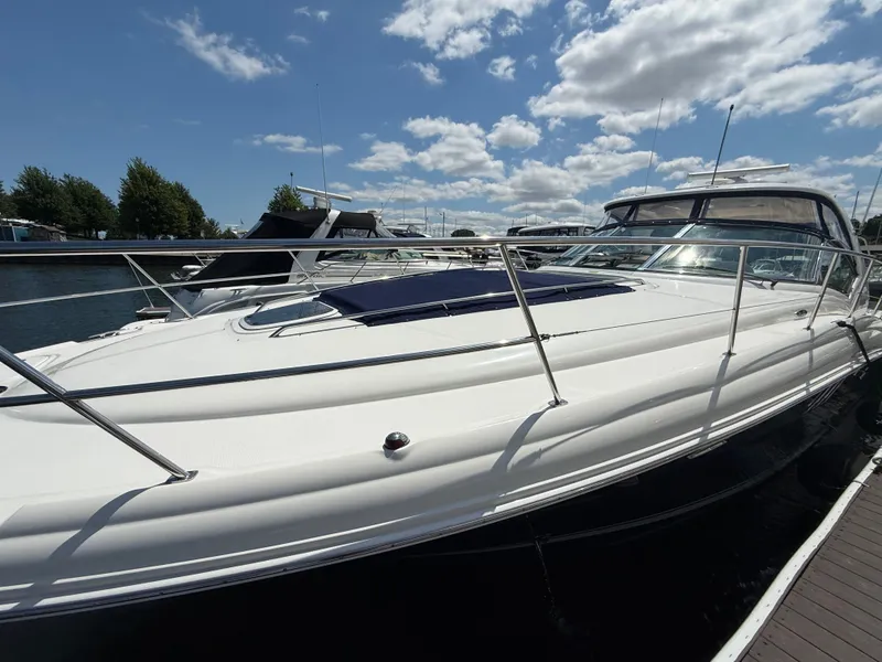 Slide: The Image of Sea Ray 44 Sundancer 2006 - 11