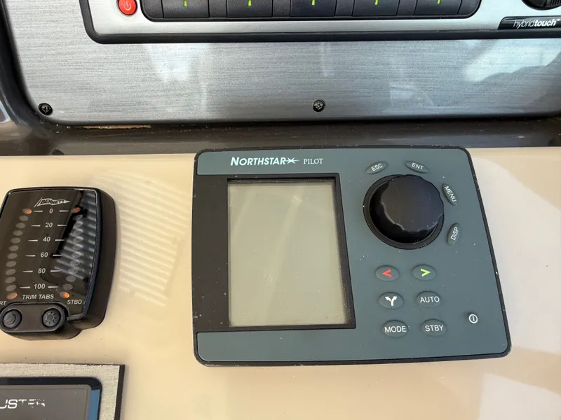 Slide: The Image of Sea Ray 44 Sundancer 2006 - 26