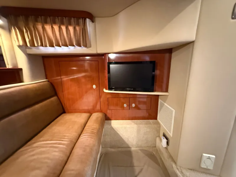 Slide: The Image of Sea Ray 44 Sundancer 2006 - 40