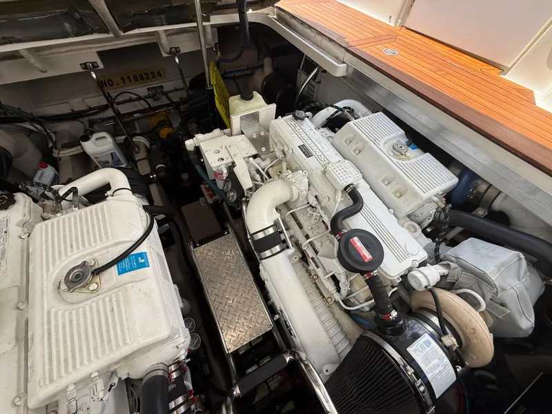 Slide: The Image of Sea Ray 44 Sundancer 2006 - 49