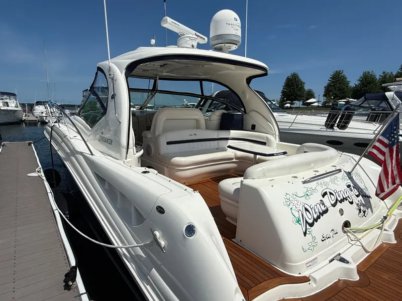 Slide: The Image of Sea Ray 44 Sundancer 2006 - 6
