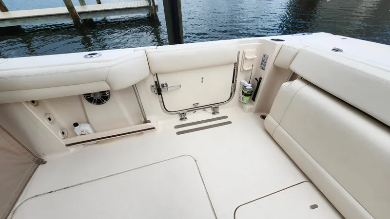 Slide: The Image of Grady-White Freedom 335 2021 - 14