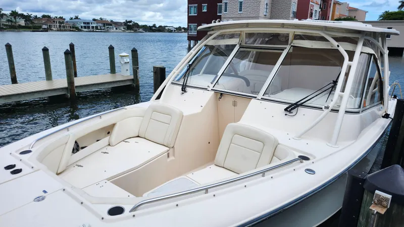 Slide: The Image of Grady-White Freedom 335 2021 - 7