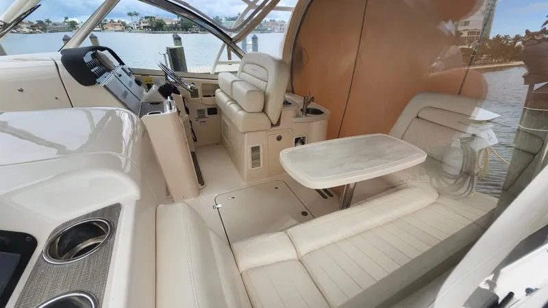 Slide: The Image of Grady-White Freedom 335 2021 - 9