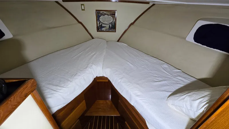 Slide: The Image of Interior of 1979 Chris-Craft 360 Commander with V-berth. - 12