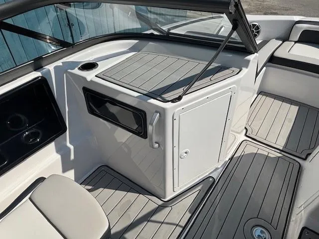 Slide: The Image of 2020 Yamaha Boats 195S interior with sleek seating and modern design. - 17