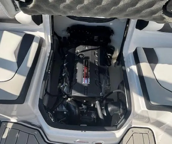 Slide: The Image of 2020 Yamaha Boats 195S engine compartment, showcasing sleek design and powerful performance features. - 25