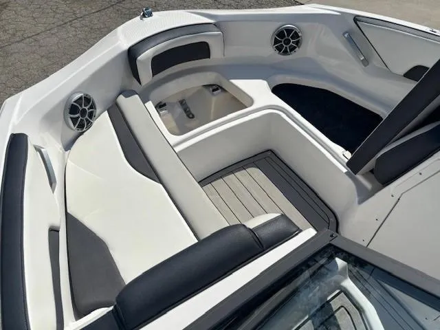 Slide: The Image of 2020 Yamaha Boats 195S interior with sleek seating and modern design. - 9