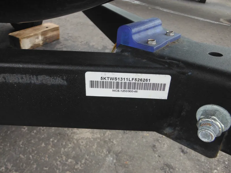 Slide: The Image of 2019 Sea-Doo GTI SE 155 trailer with visible VIN and barcode. - 30