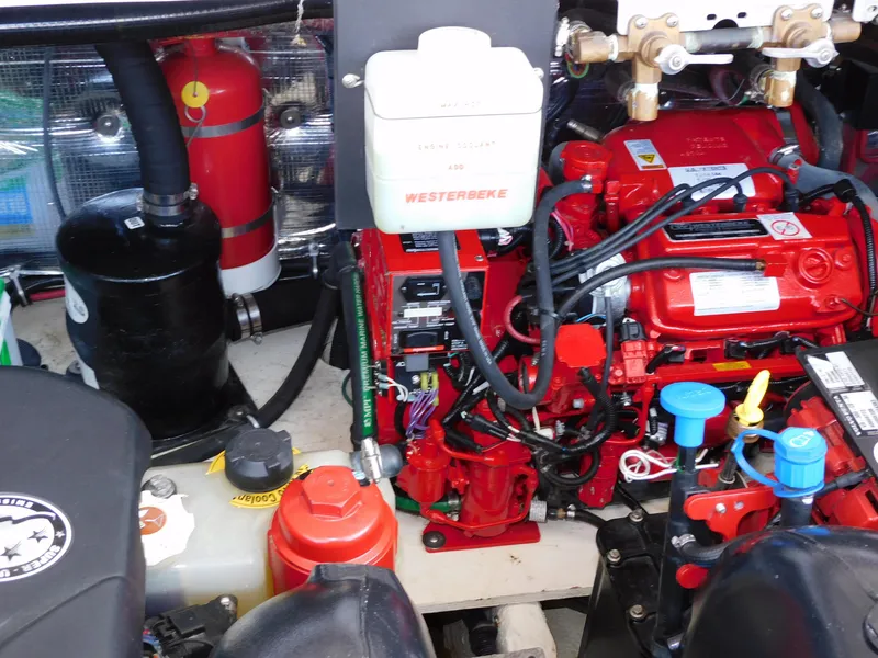 Slide: The Image of Regal Sport Coupe 35 2019 - 95