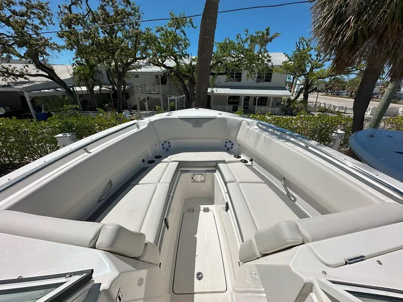 Slide: The Image of 2025 Sailfish 276 DC boat interior with spacious seating and modern design. - 17