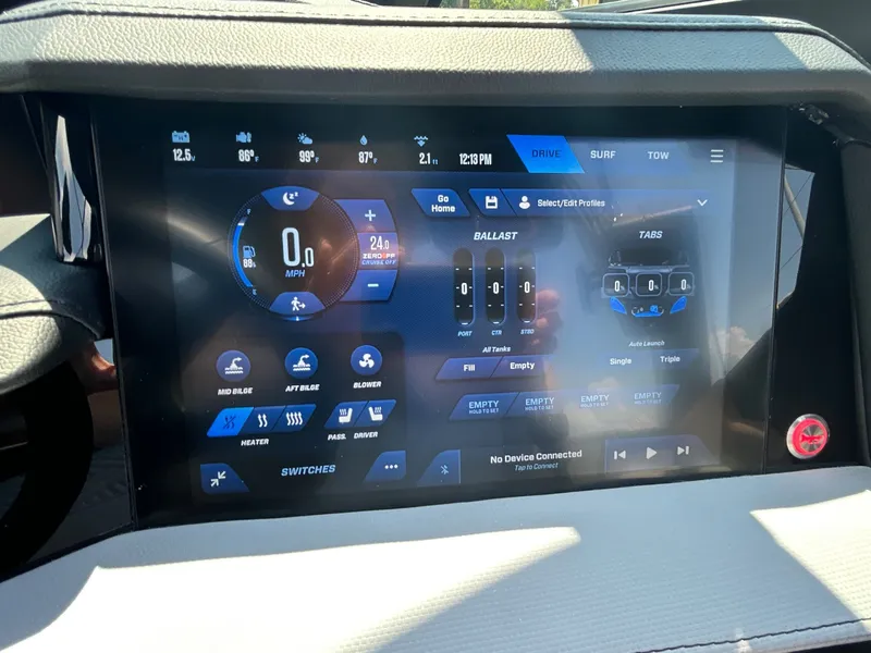 Slide: The Image of MasterCraft XStar 25 2026 - 53