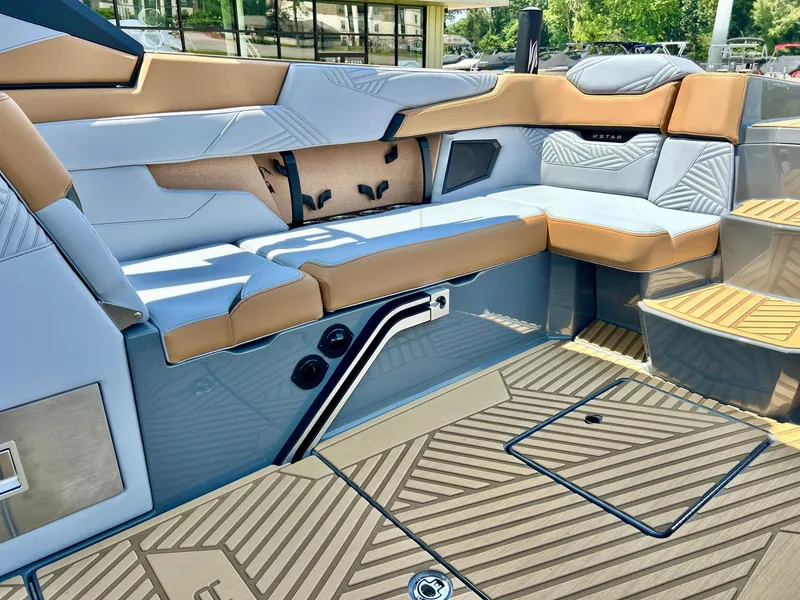 Slide: The Image of MasterCraft XStar 25 2026 - 74