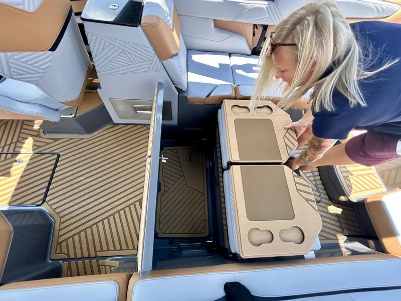 Slide: The Image of MasterCraft XStar 25 2026 - 76