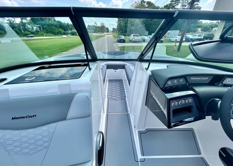 Slide: The Image of MasterCraft NXT 23 2026 - 19