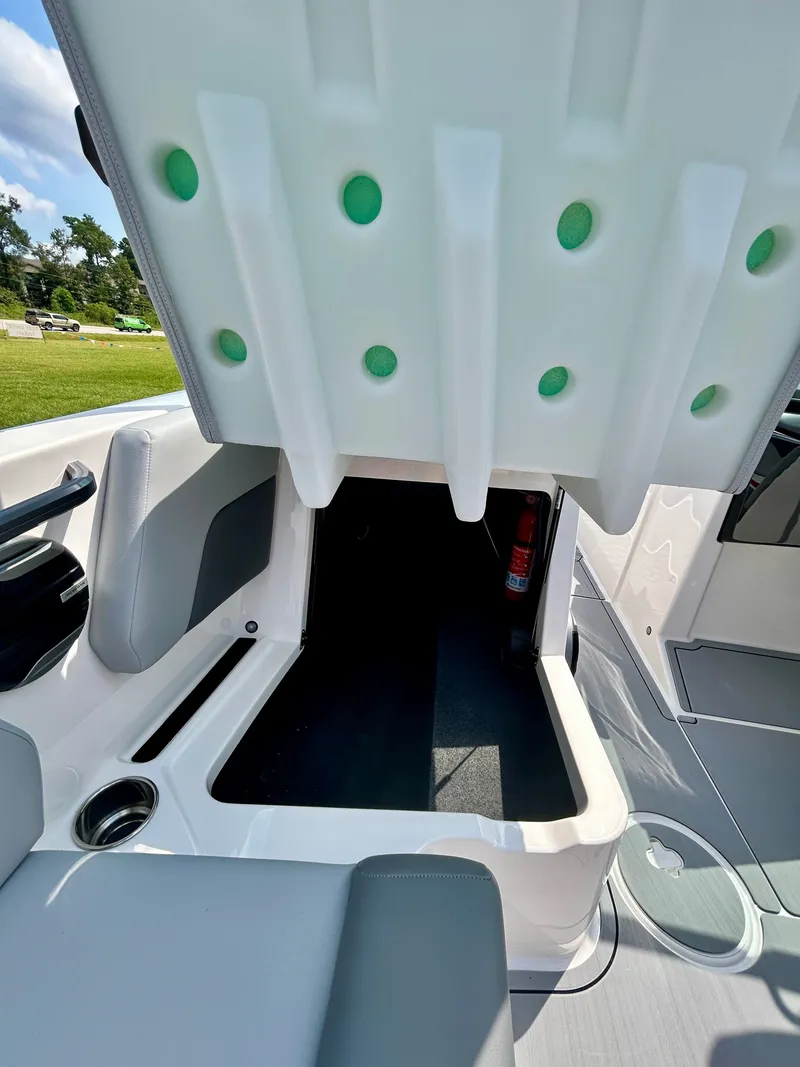 Slide: The Image of MasterCraft NXT 23 2026 - 27