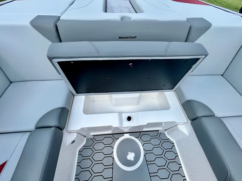 Slide: The Image of MasterCraft NXT 23 2026 - 43