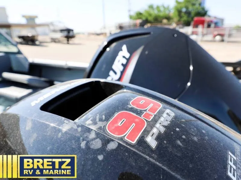 Slide: The Image of Stryker 202 Sport 2026 - 17