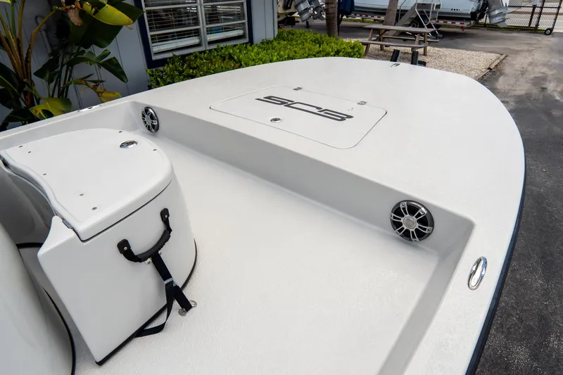 Slide: The Image of 2021 SCB S22 boat deck with storage compartment and speakers. - 7