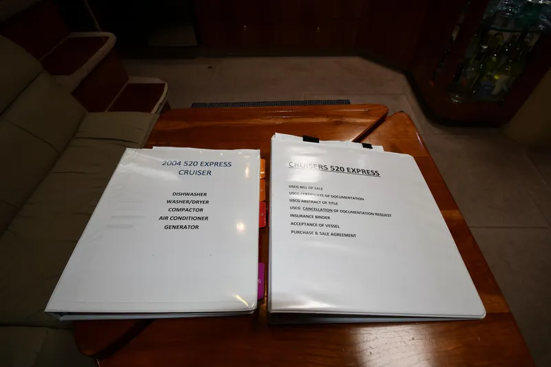 Slide: The Image of Cruisers Yachts 520 Express 2005 - 79