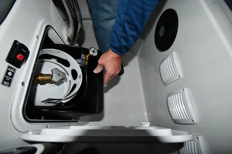 Slide: The Image of Beneteau Flyer 9 SUNdeck 2023 - 71