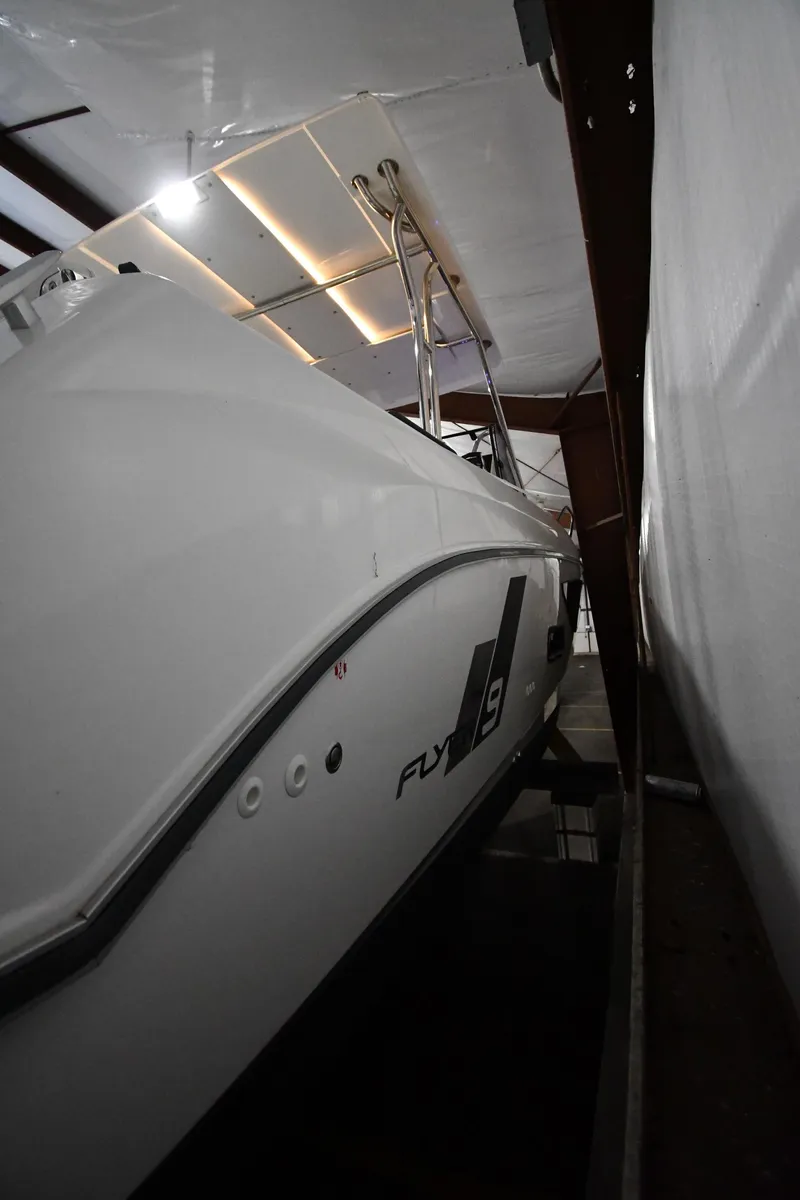 Slide: The Image of Beneteau Flyer 9 SUNdeck 2023 - 76