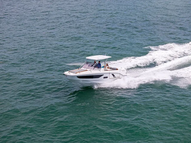 Slide: The Image of Beneteau Flyer 9 SUNdeck 2023 - 84