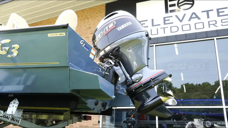 Slide: The Image of 2025 G3 Bay 19 GX boat with Yamaha motor at Elevated Outdoors store. - 6
