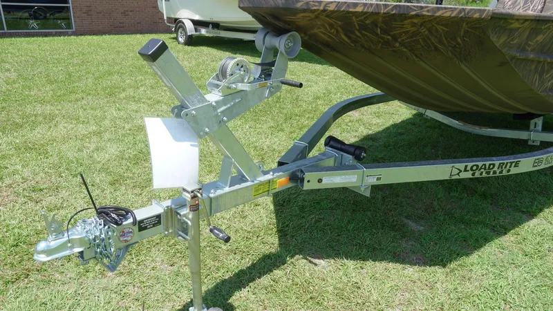 Slide: The Image of Trailer hitch of 2025 G3 Gator Tough 20 CC boat on grass. - 25