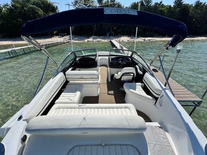 Slide: The Image of Cobalt R3 2015 - 3