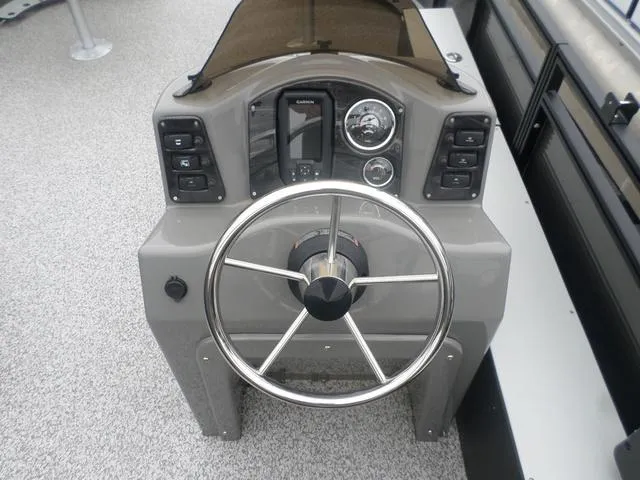 Slide: The Image of Angler Quest 818 Panfish 2025 - 6