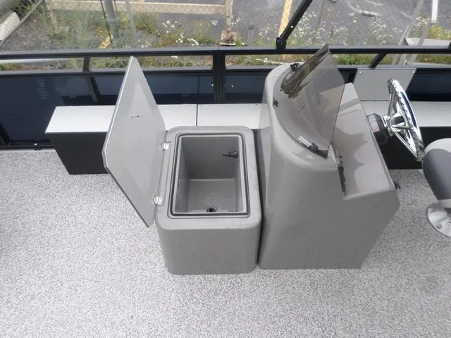 Slide: The Image of Angler Quest 818 Panfish 2025 - 5