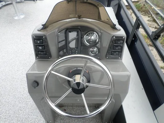 Slide: The Image of Angler Quest 818 Panfish 2025 - 8