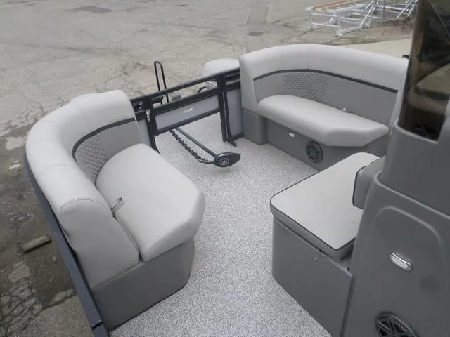 Slide: The Image of Angler 8522 Fish N Cruise 2022 - 6