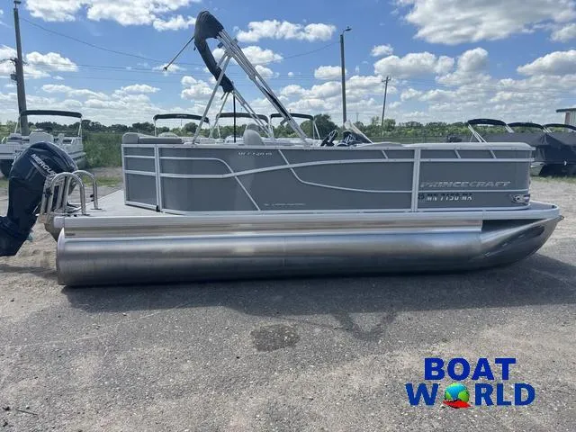 Slide: The Image of Princecraft Vectra 19 Pontoon 2020 - 17