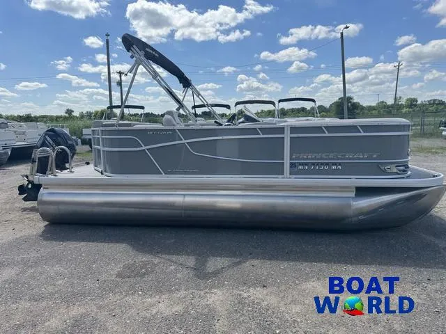 Slide: The Image of Princecraft Vectra 19 Pontoon 2020 - 48