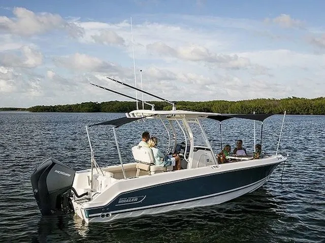 Slide: The Image of Boston Whaler 230 Outrage 2026 - 10