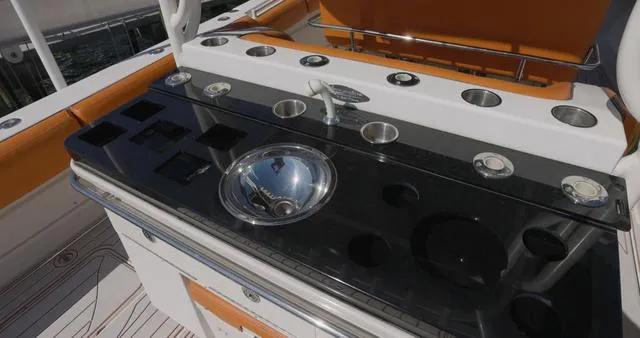 Slide: The Image of Hydra-Sports 4200 SF 2009 - 5